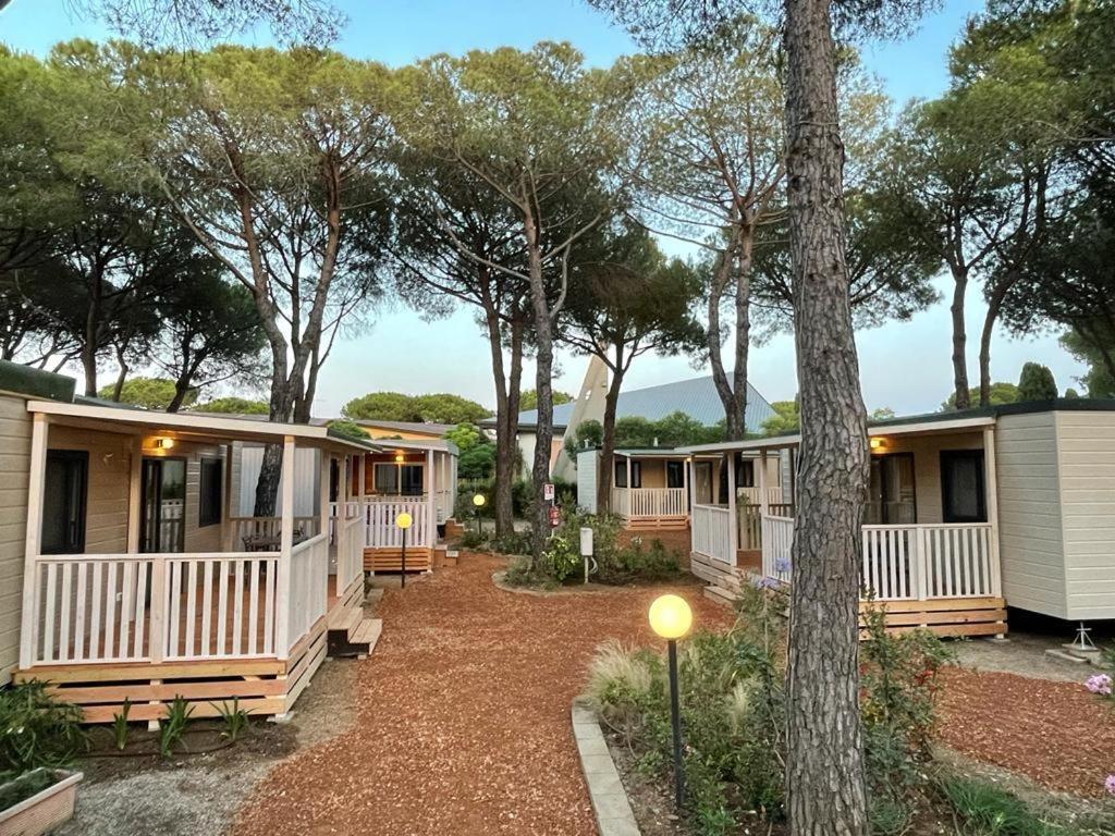 Camping I Melograni Marina Di Bibbona Exterior photo