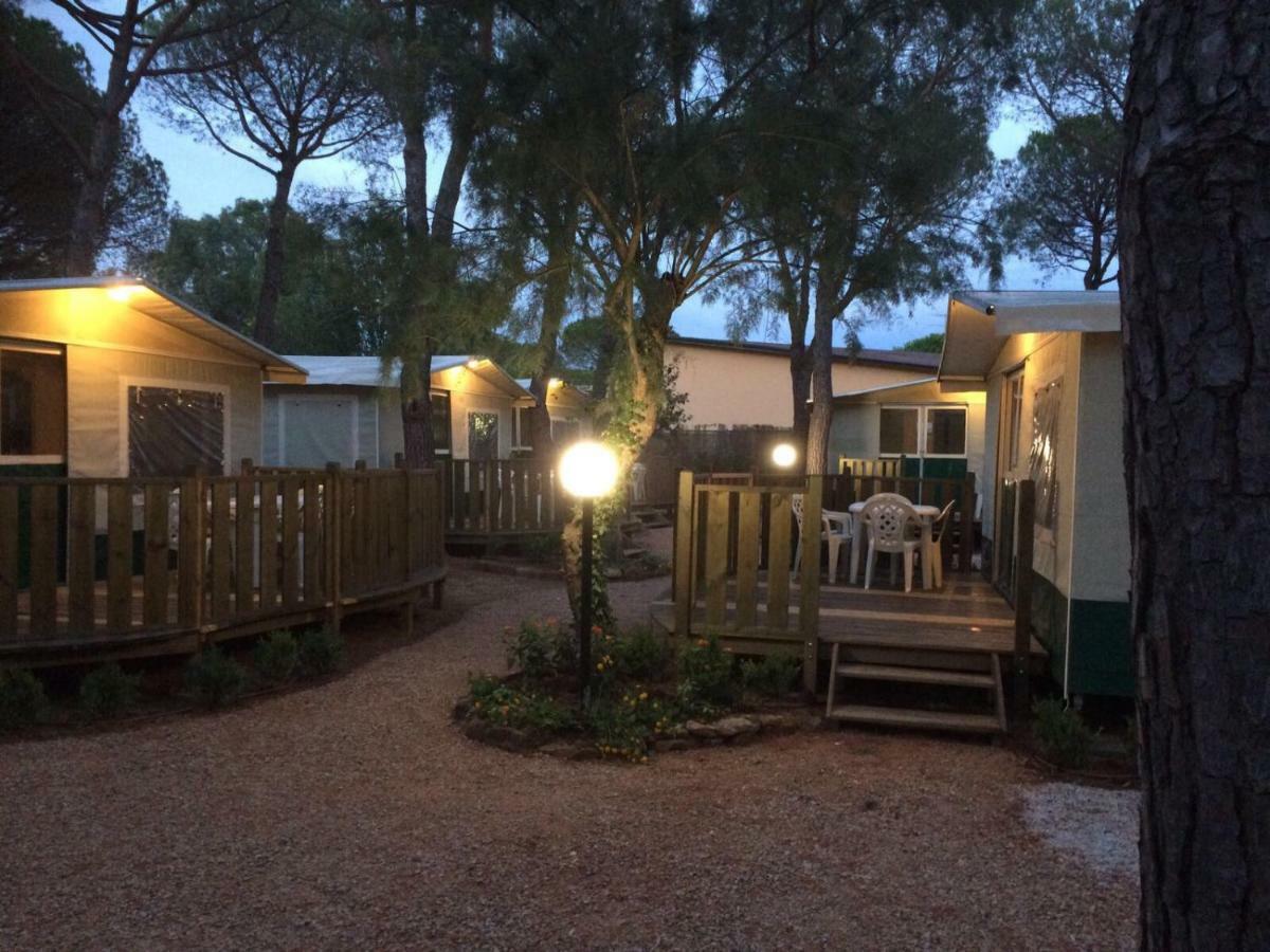 Camping I Melograni Marina Di Bibbona Exterior photo